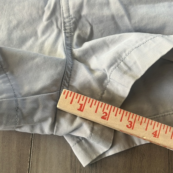 Merona 14 Light Tan Chino 2 inch inseam shorts classic short deep pockets great - Picture 7 of 11